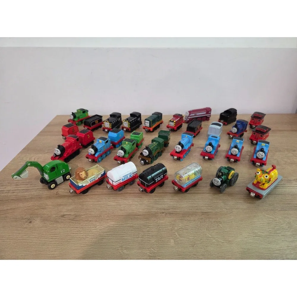 Large Lot of 33 Thomas The Tank Engine Friends Diecast Metal Trains